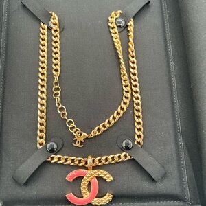 Chanel CC 24k GP pink and gold Necklace in box ❤️Authentic